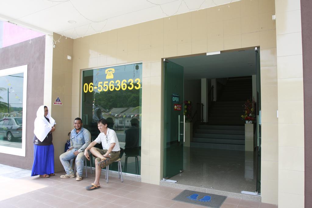 Alor Villa Malacca Extérieur photo